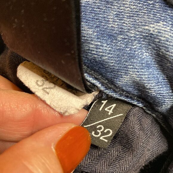 PARKER SMITH Raw Hem Flare Jeans - Picture 10 of 16